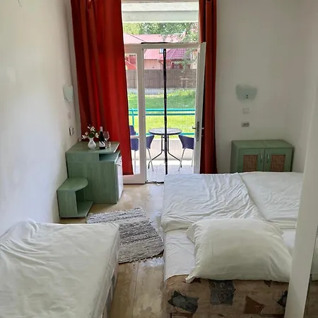 Lelle Club Hotel