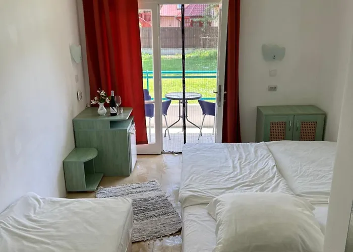 Lelle Club Hotel